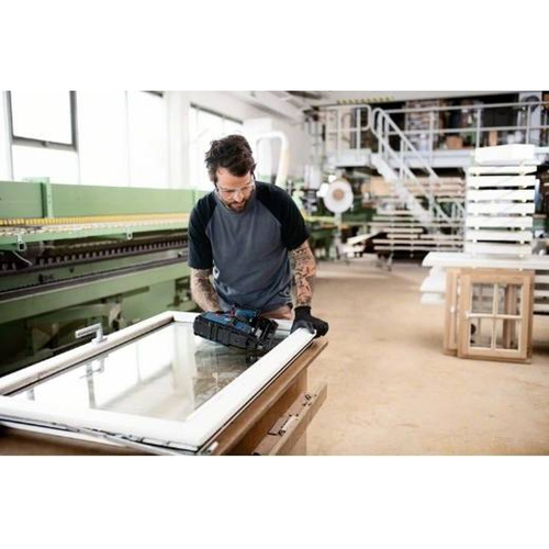 CLAVADORA PARA MADERA BATERÍA GNH 18V-64 M PROFESSIONAL + L-BOXX