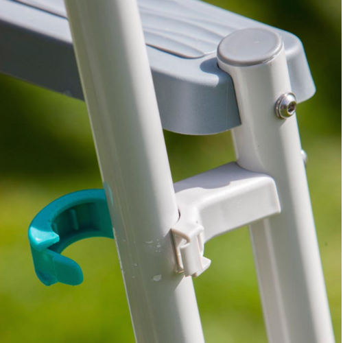 GRE ESCALERA DE SEGURIDAD 2X3 PELDAÑOS ACERO GALVANIZADO ES1213