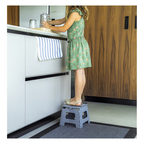 TABURETE PLEGABLE GRIS TB-022-G 25X22X20 ARREGUI